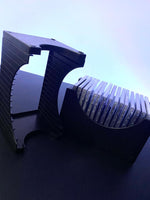 - Porta CDs (para 15 CDs)